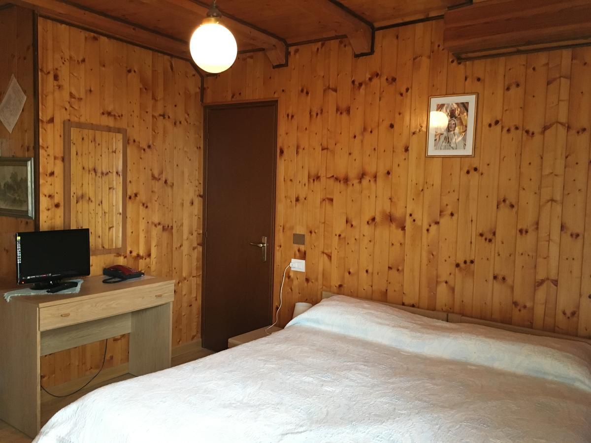 Albergo La Perla Craveggia Extérieur photo